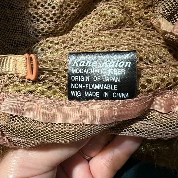 Afro Wig - Picture 4 of 7